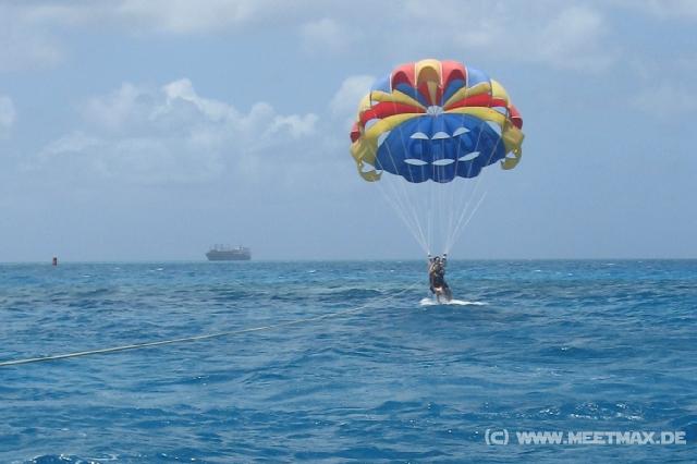 4579_Parasailing_Mogamis