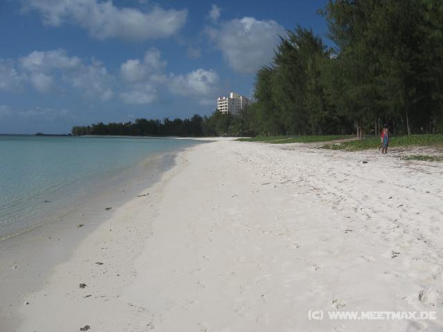 4604_Beach