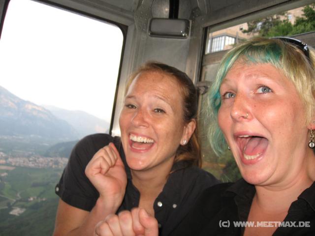 6393_Girls