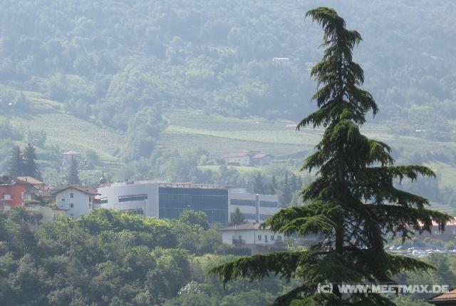 6425_University