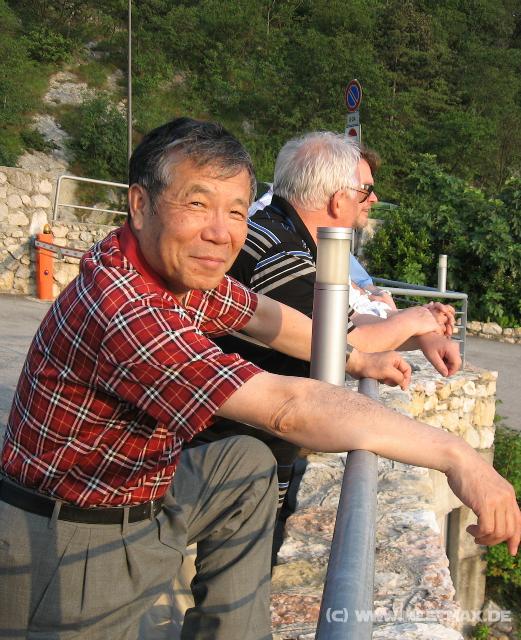6497_Taniguchi_Pahlke