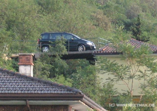 6499_Parking_bridge