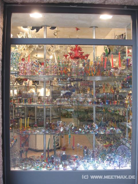 6670_Glass_shop