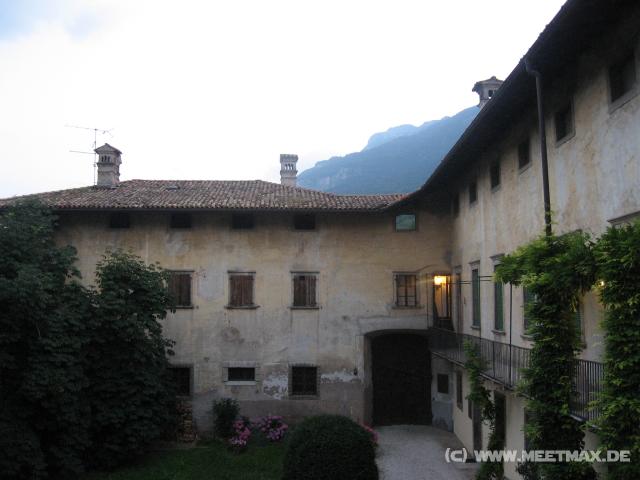 6813_Palazzo_Lodron