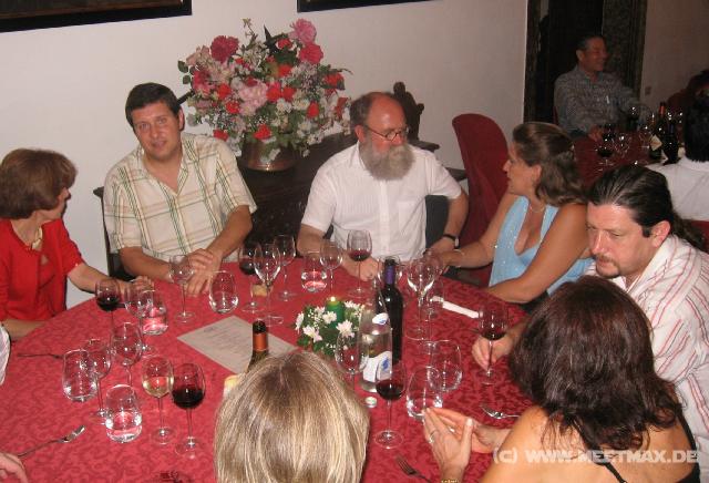 6823_Spanish_speaking_dinner