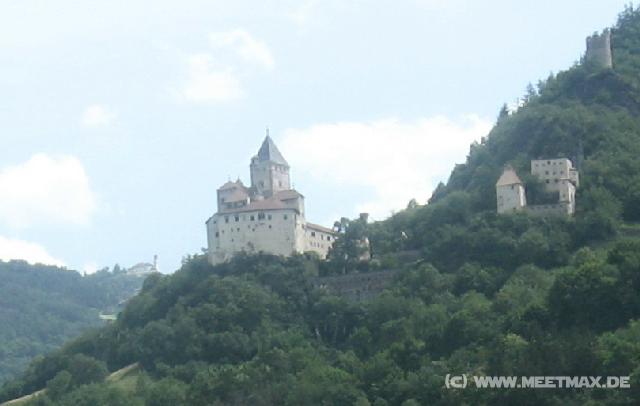 6853_Castle