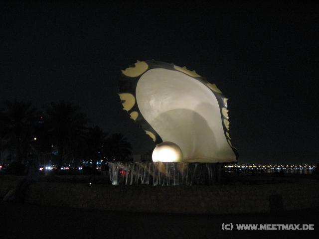 7350_Pearl_Monument