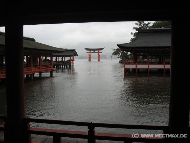 8005_Itsukishima-jinja