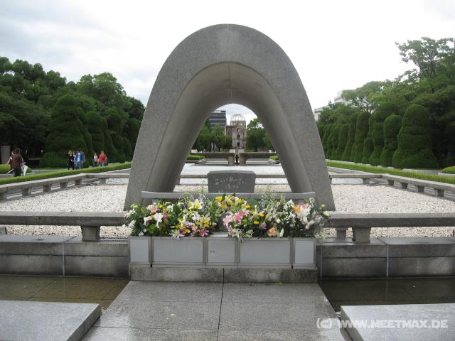 8083_Cenotaph