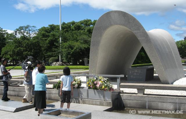 8154_Cenotaph