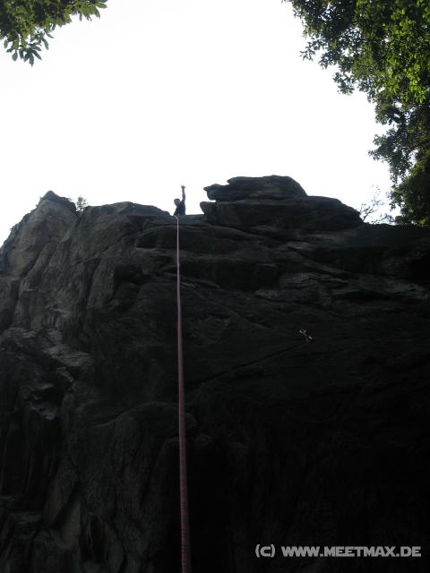 9735_Mauricio_on_top