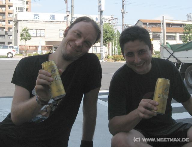 9750_After-climb_beer