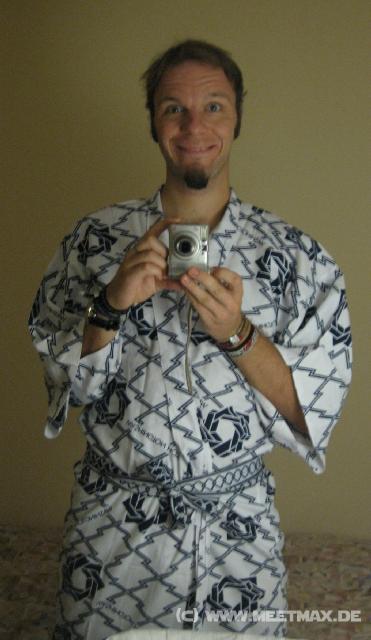 9841_Japanischer_Pyjama