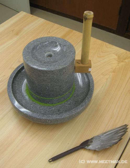 0715_Tea_milling