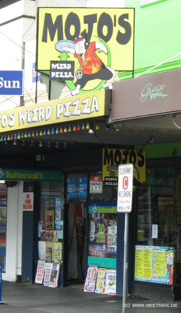 0990_Mojo's_weird_pizza