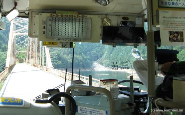 0763_Bus_and_bridge