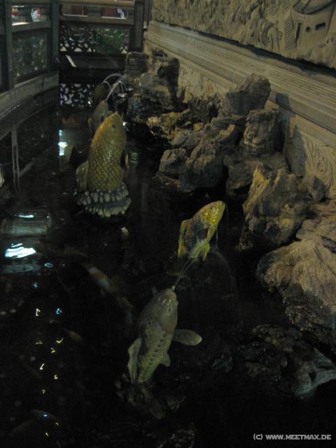 1392_Raohe_Street_temple