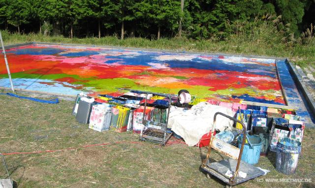 2052_Outdoor_painting