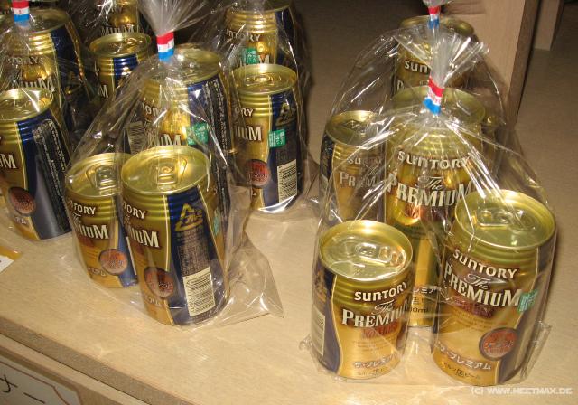 2207_Beer_can_family