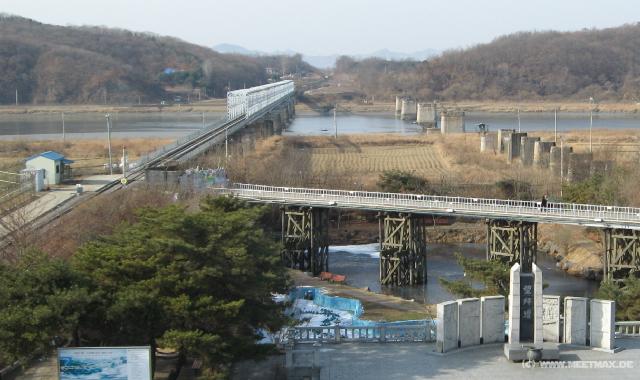 4350_Freedom_Bridge