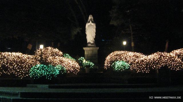 4528_Mary_at_Myeongdong_Cathedral