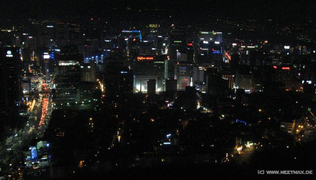 4539_Seoul_by_night