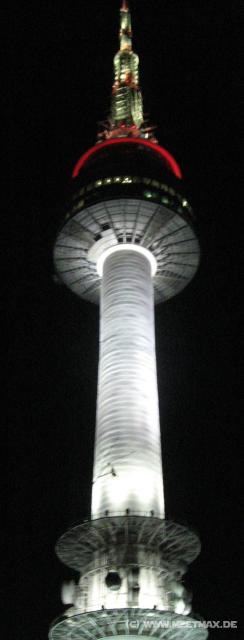 4548_N_Seoul_Tower
