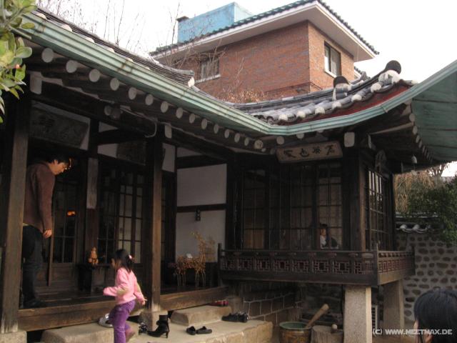 4634_Traditional_teahouse