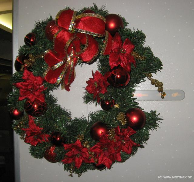 4839_Christmas_in_the_air