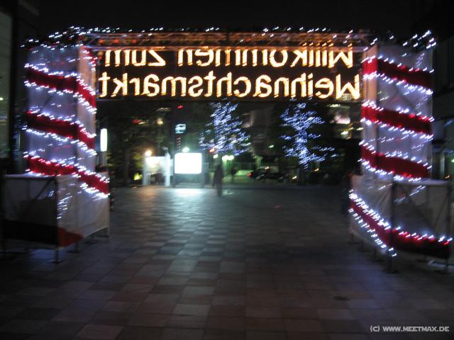 3676_Leaving_the_Weihnachtsmarkt