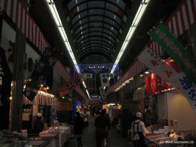 4951_Shopping_street