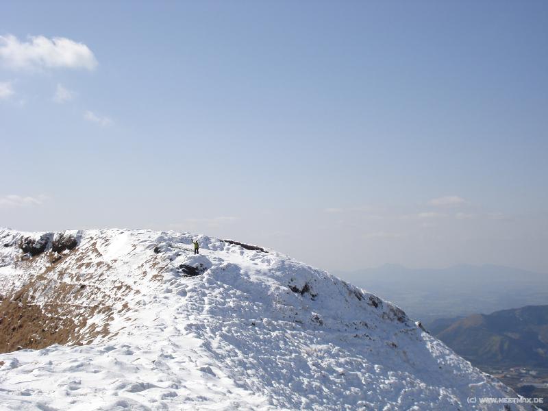 5618a_On_the_rim