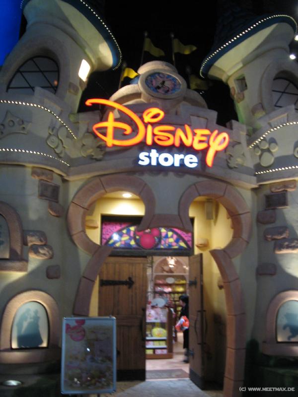 6142_Disney_Store