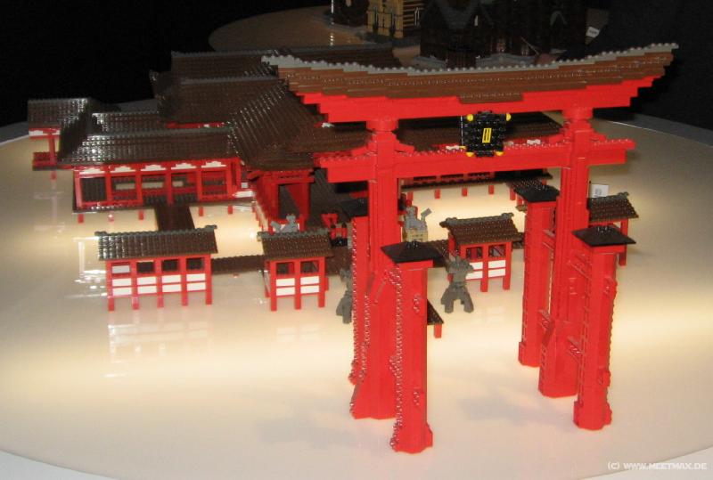 6161_Itsukushima_Shinto_Shrine