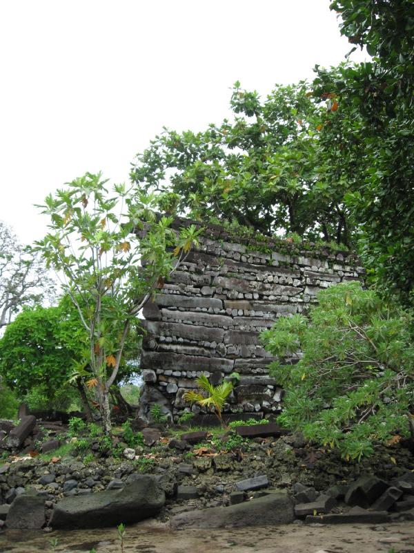 8232_Nan_Madol