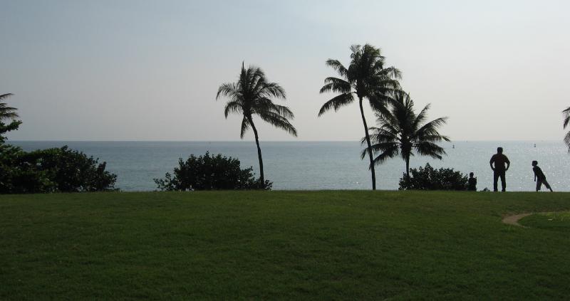8374_Kakaako_Waterfront_Park