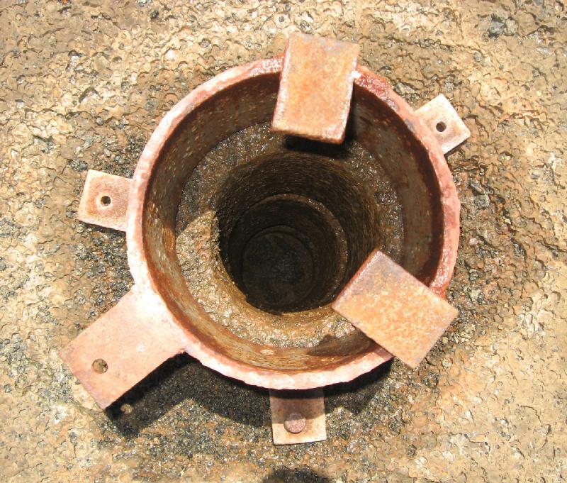 8658_Drill_hole