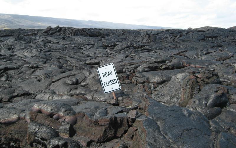 8729_Road_closed