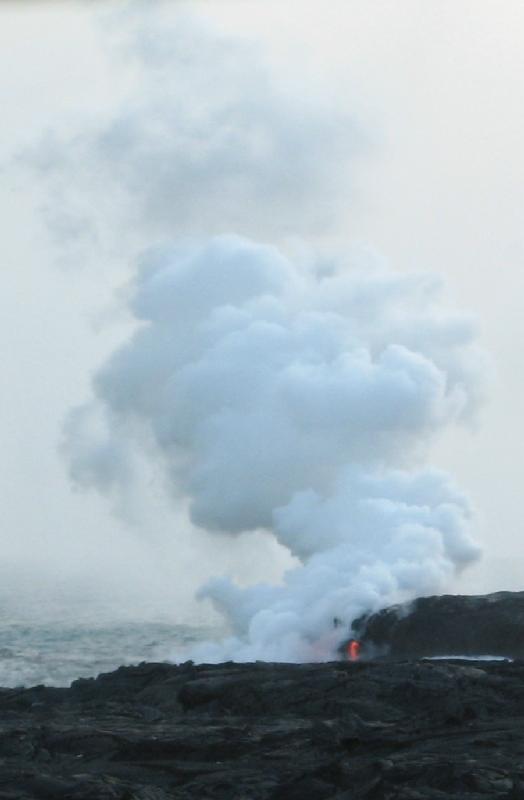 8760_Kalapana_lava