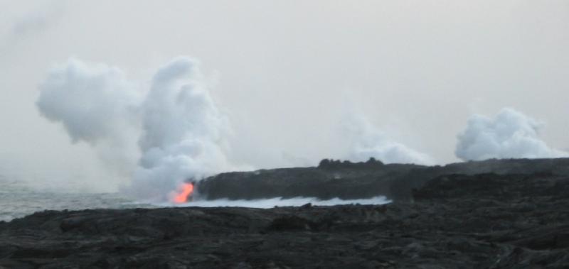 8813_Kalapana_lava