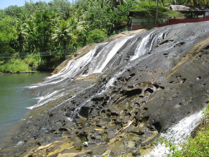 8875_Talofofo_Falls