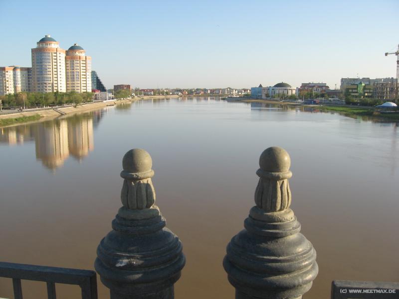 9331_Europe-Asia-Bridge
