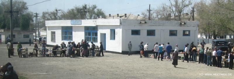 9411