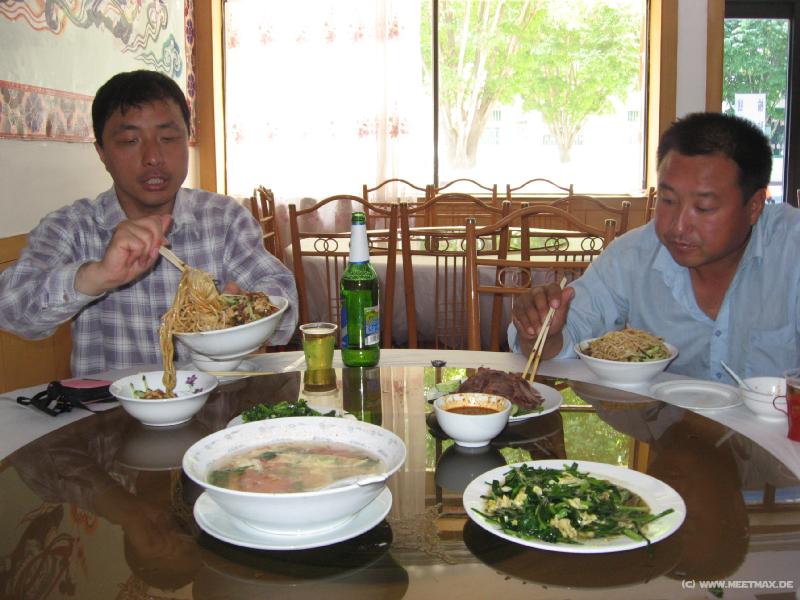 0276_Daizhengyong_and_driver