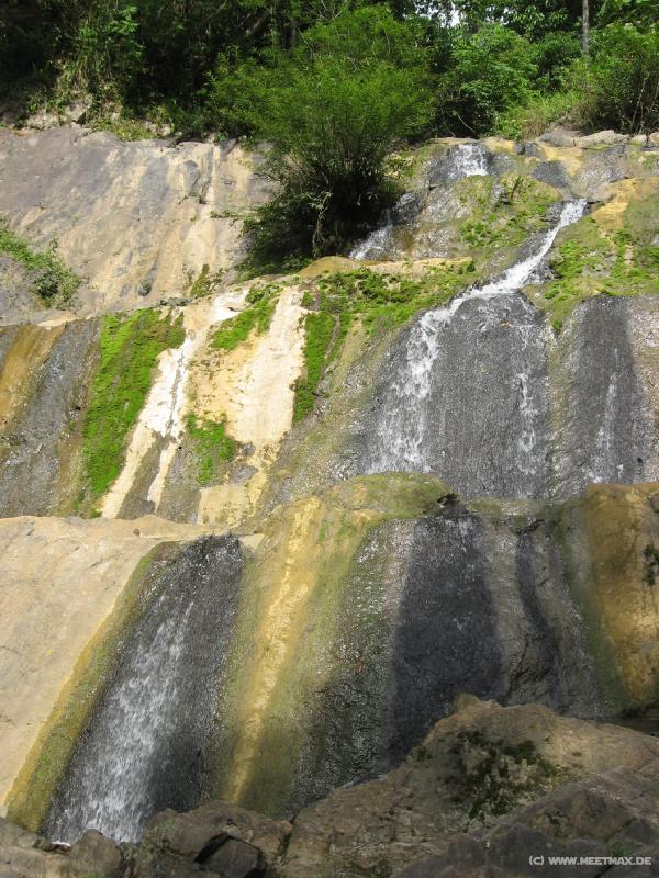 0847_Waterfall