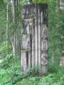 1368_Laos_borderstone