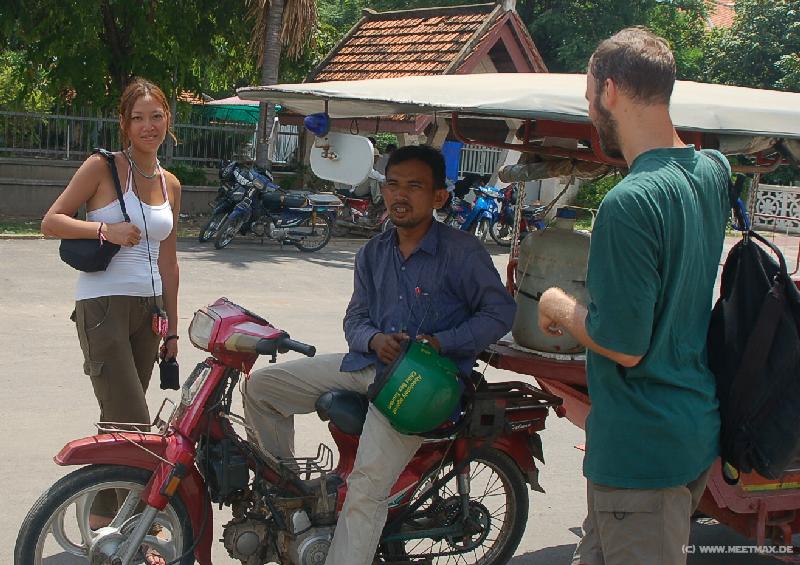 1423_Our_Tuktuk
