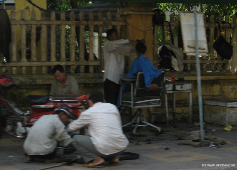 1465_Hairdresser
