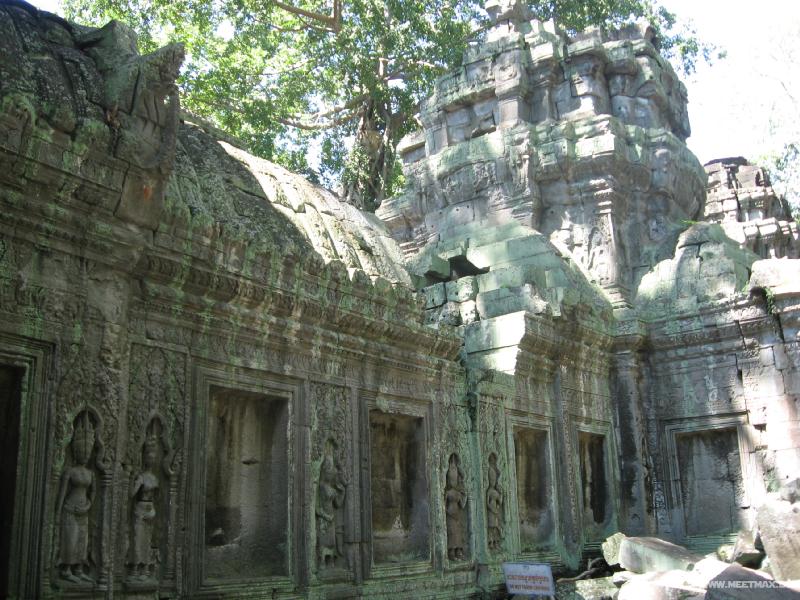 1746_Ta_Prohm