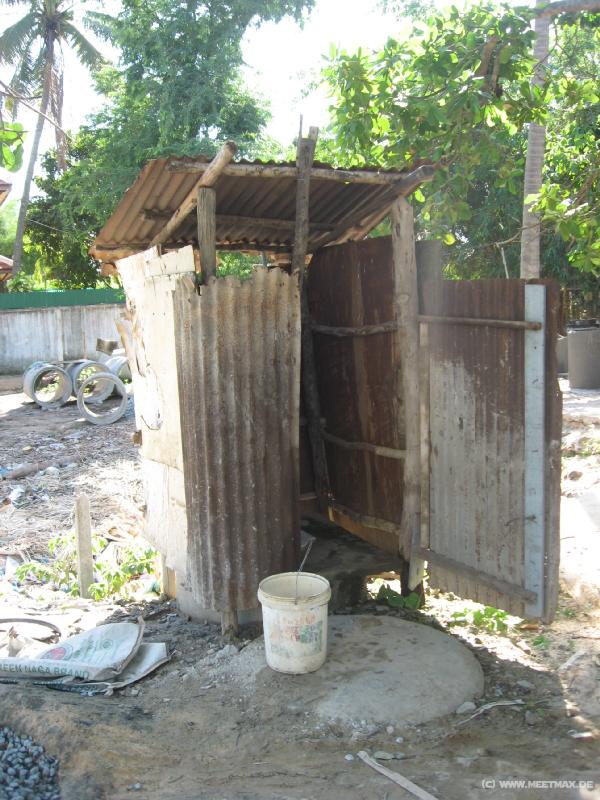 1867_Toilet